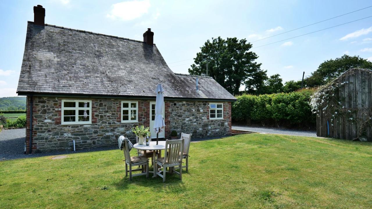 Country Cottage With Far Reaching Views Presteigne エクステリア 写真