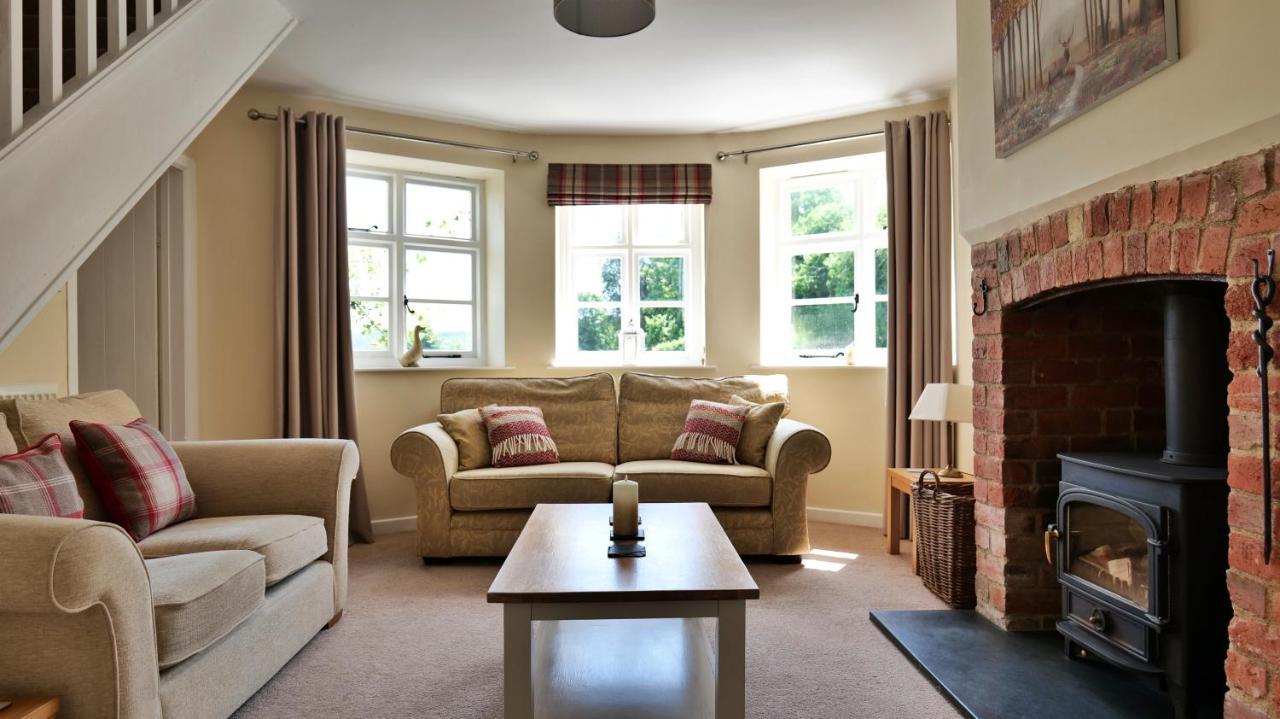 Country Cottage With Far Reaching Views Presteigne エクステリア 写真