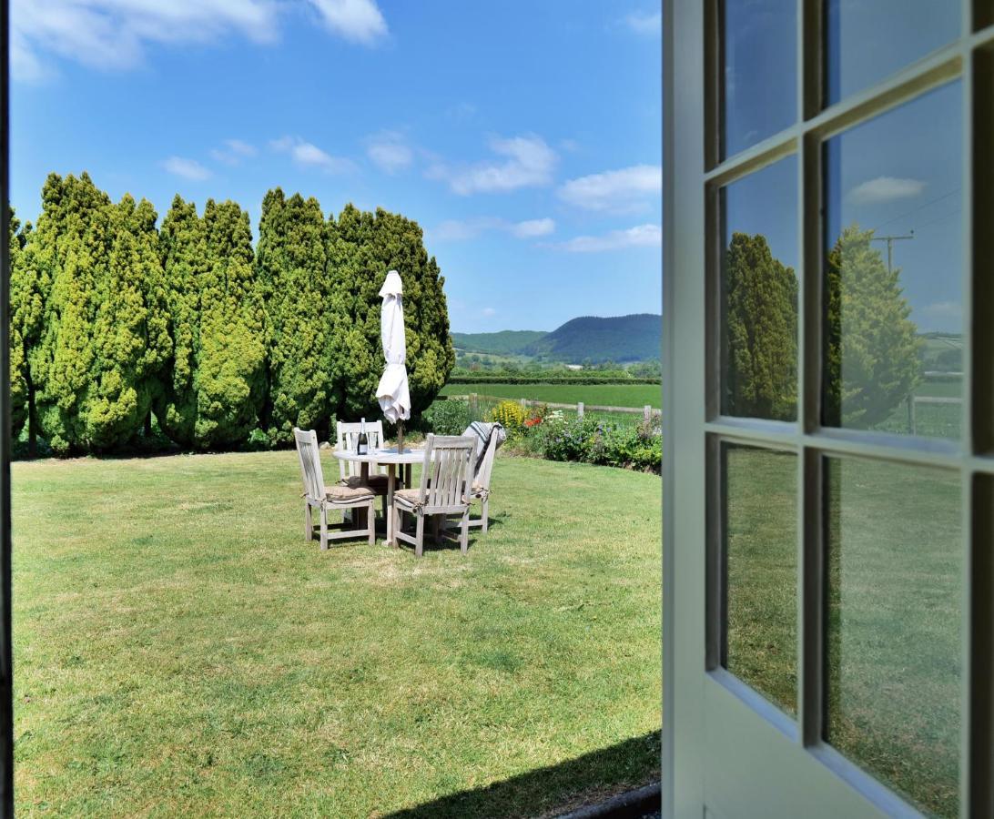Country Cottage With Far Reaching Views Presteigne エクステリア 写真